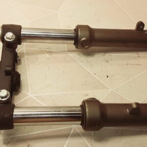 Fourche Vastro R-One et chinois