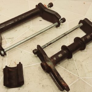 Balancier, support moteur...Satelis 125