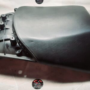 Selle arrière noir Satelis 125 de 2011