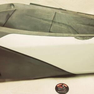 Carénage repose pied droit FES-Swing 125