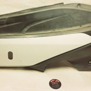 Carénage repose pied gauche FES-Swing 125