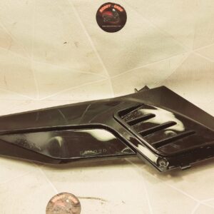 Carénage latérale droit noir pour Vastro Gecko