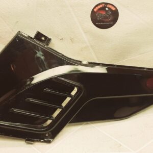 Carénage latérale gauche noir pour Vastro Gecko