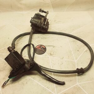 Maitre cylindre + etrier Peugeot kisbee