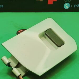 Honda FES-SWING,  trappe boîte à  gant