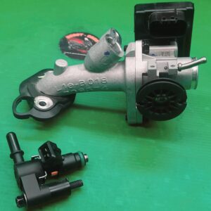 Peugeot kisbee 4t : boitier papillon, injecteur et pipe d'admission